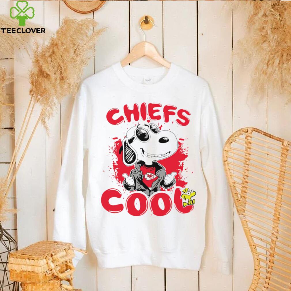 Happy Snoopy cartoon Kansas City Chiefs cool logo 2024 shirt Happy Snoopy cartoon Kansas City Chiefs cool logo 2024 shirt