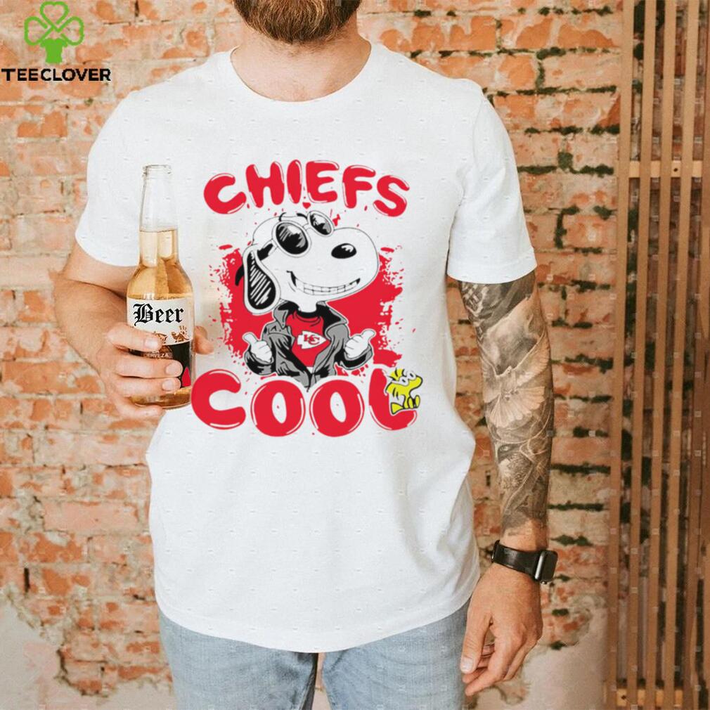 Happy Snoopy cartoon Kansas City Chiefs cool logo 2024 shirt Happy Snoopy cartoon Kansas City Chiefs cool logo 2024 shirt