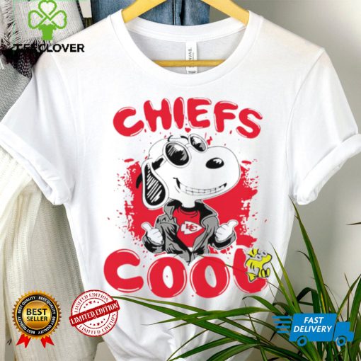 Happy Snoopy cartoon Kansas City Chiefs cool logo 2024 shirt