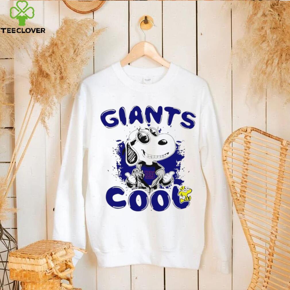 Happy Snoopy cartoon New York Giants cool logo 2024 shirt Happy Snoopy cartoon New York Giants cool logo 2024 shirt