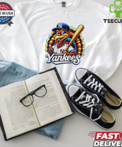 Happy Thanksgiving New York Yankees baseball Turkey shirt