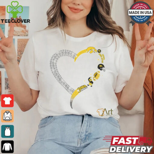 Heart Hawkeyes shirt