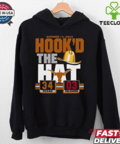 Hook’d The Hat Texas Longhorns 34 3 Oklahoma Sooners Red River Rivalry Shirt