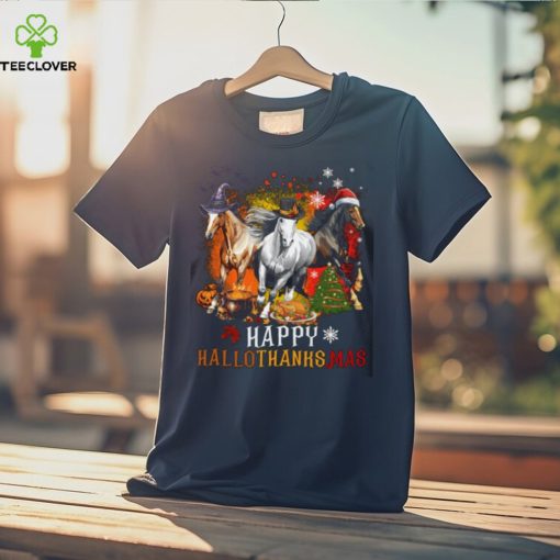 Horse With Witch Thanks Santa Hats   Halloween Thanksgiving Christmas Horse Classic T Shirt