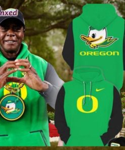 Hot Trend Oregon Ducks Legend Hoodie Limited Edition