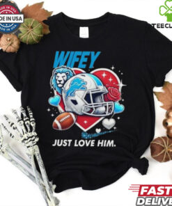 Hubby Wifey just love him her Detroit Lions helmet shirt