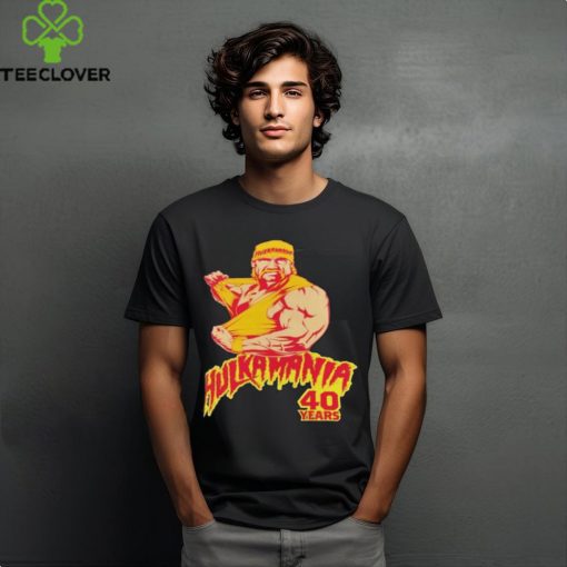 Hulk Hogan 40 Years Ripping Shirt