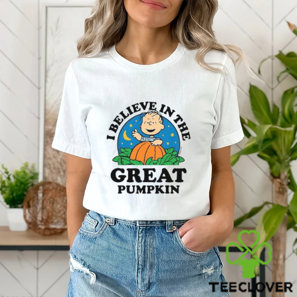 I believe in the Great Pumpkin Shirt, Peanuts Pumpkin Halloween Tee I believe in the Great Pumpkin Shirt, Peanuts Pumpkin Halloween Tee