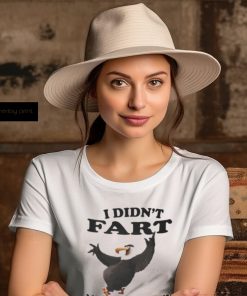 I didn’t Fart my butt blew you a kiss shirt