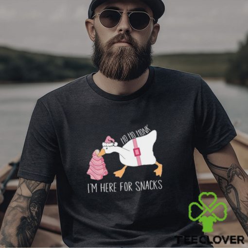 I’M Here For Snacks Chrismas Shirt