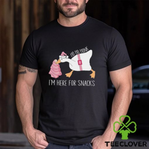 I’M Here For Snacks Chrismas Shirt