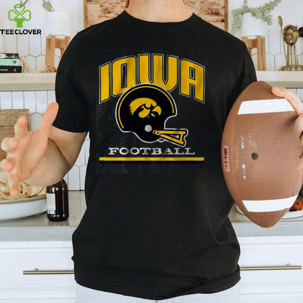 IOWA VINTAGE FOOTBALL HELMET SHIRT IOWA VINTAGE FOOTBALL HELMET SHIRT