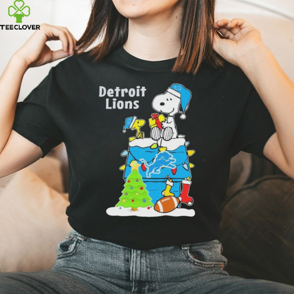 Peanuts Snoopy And Woodstock Detroit Lions Merry Christmas Shirt Peanuts Snoopy And Woodstock Detroit Lions Merry Christmas Shirt