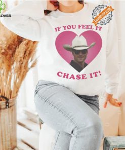 If You Feel It Chase It Glen Powell as Tyler Owens T Shirt