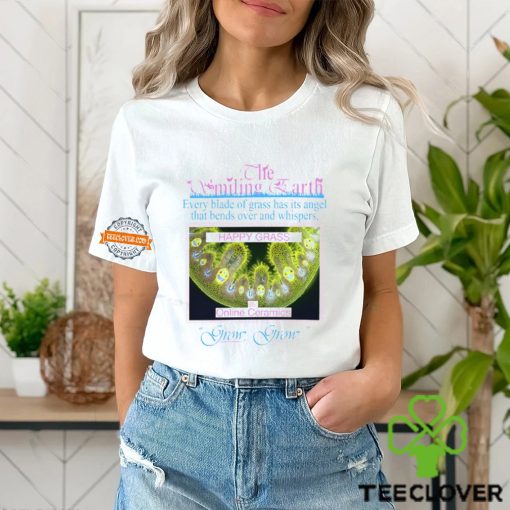 Iggy Azalea Wearing The Smiling Earth Happy Grass Grow Grow t shirt