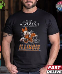 Illinois Fighting Illini x Minnie Mouse Never Underestimate A Woman Who Understands Football And Loves Shirt