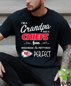 I’m A Grandpa And A Kansas City Chiefs Pretty Much Perfect Shirt