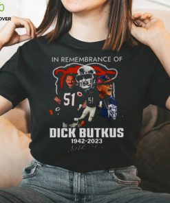 In Remembrance Of Dick Butkus 1942 – 2023 Signature T hoodie, sweater, longsleeve, shirt v-neck, t-shirt