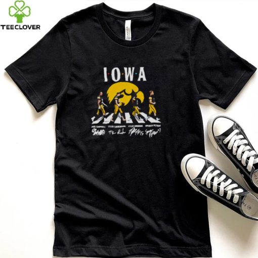 Iowa Hawkeyes Jack Campbell Tyler Linderbaum Abbey Road signatures 2022 hoodie, sweater, longsleeve, shirt v-neck, t-shirt