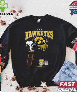 Iowa Hawkeyes Snoopy Painting Shirt