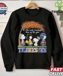 It’s The Most Wonderful Time Of The Year Peanuts Characters X Tennessee Sports Teams Shirt