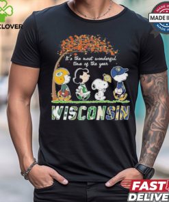 It’s The Most Wonderful Time Of The Year Peanuts Characters X Wisconsin Sports Teams Shirt