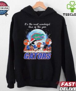 It’s The Most Wonderful Time Of The Years Peanuts Characters X Florida Gators Merry Christmas Shirt