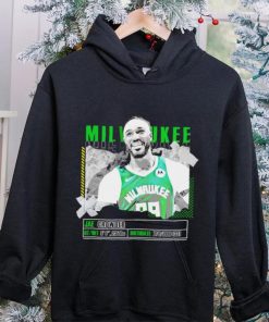 Jae Crowder Milwaukee Bucks basketball player pose paper gift shirt