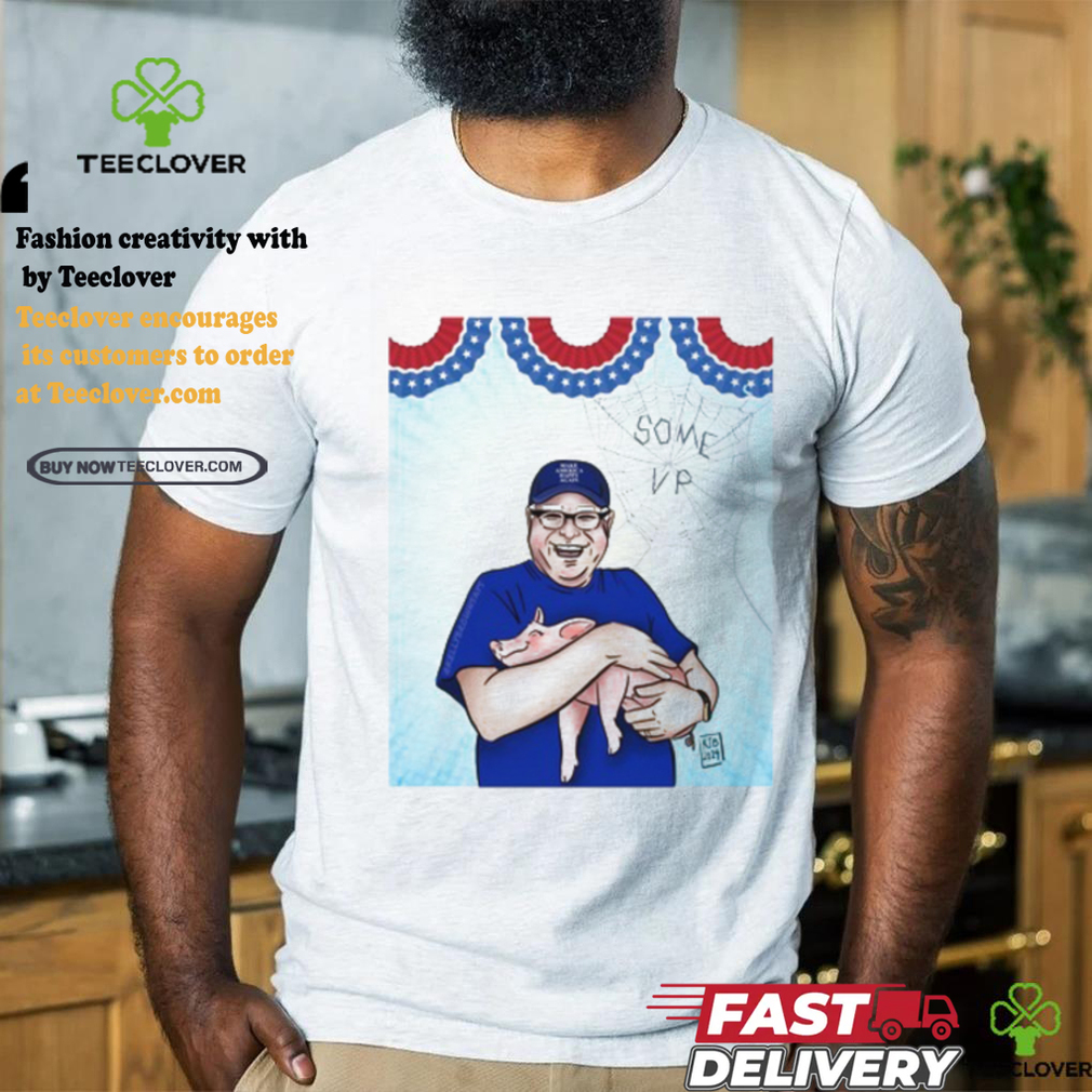 Jess Piper Tim Walz Hugs Pig Make America Happy Again Shirt Jess Piper Tim Walz Hugs Pig Make America Happy Again Shirt