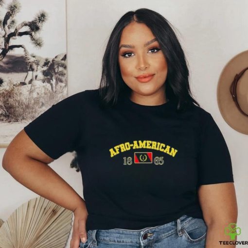 Jhilikeye wearing afro American heritage flag 1865 T hoodie, sweater, longsleeve, shirt v-neck, t-shirt