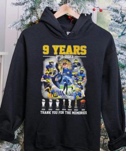 Jim Harbaugh 9 years 2015 2023 thank you coach thank you for the memories pose hoodie, sweater, longsleeve, shirt v-neck, t-shirt