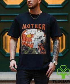 Jisoo’ Mother Shirt