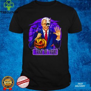 Joe Biden hold Pumpkin Trick or Treat Halloween T Shirt