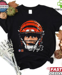 Joe Burrow Cincinnati Bengals NFL football big face signature graphic shirt