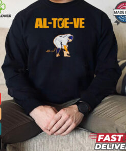 Jose Altuve al toe ve take off his shoe signature shirt 3 Jose Altuve al toe ve take off his shoe signature shirt