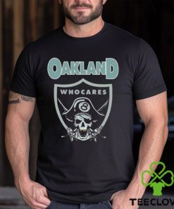 Josh jacobs wearing oakland who cares 8 raiders skull shirt