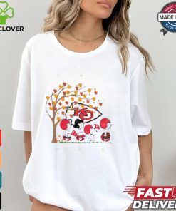 Just A Girl Who Loves Fall And Kansas City Chiefs Snoopy shirt