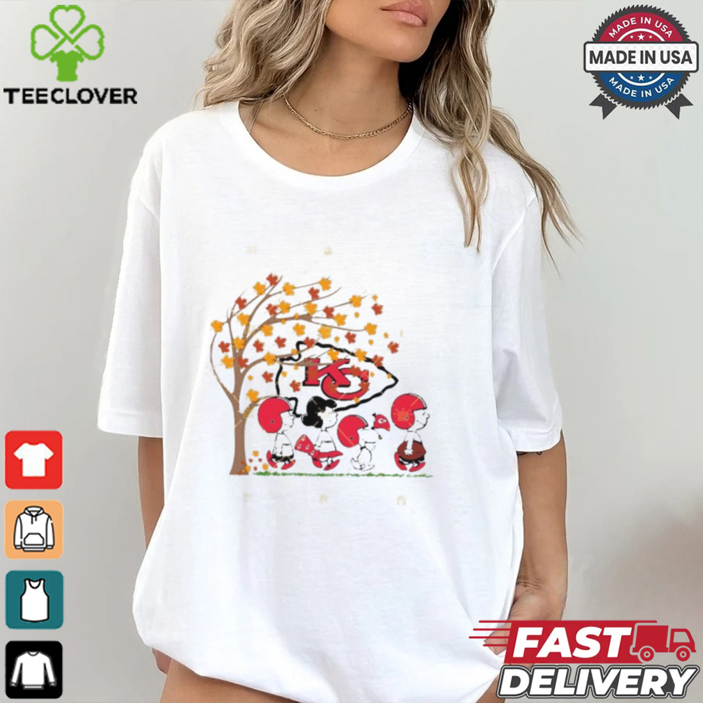 Just A Girl Who Loves Fall And Kansas City Chiefs Snoopy shirt Just A Girl Who Loves Fall And Kansas City Chiefs Snoopy shirt