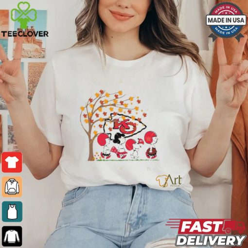 Just A Girl Who Loves Fall And Kansas City Chiefs Snoopy shirt