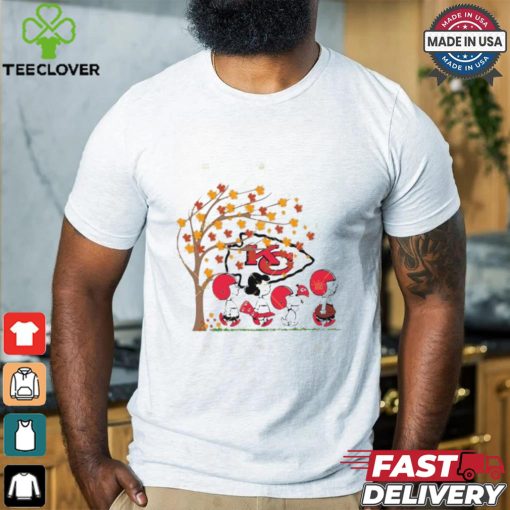 Just A Girl Who Loves Fall And Kansas City Chiefs Snoopy shirt
