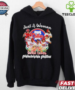 Just a woman who loves Philadelphia Phillies all team signatures shirt