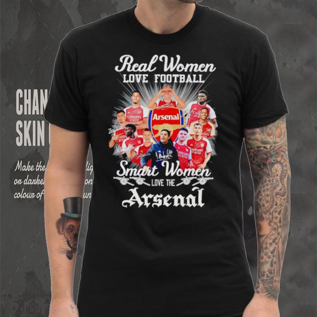 Men’s Real women love football smart women love the Arsenal signatures shirt Men’s Real women love football smart women love the Arsenal signatures shirt