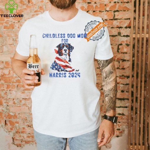 Kamala Harris 2024 Short Sleeve Tee Childless Dog Mom for Harris 2024 Shirt Dog Mom Election Top Patriotic Dog Mom Shirt