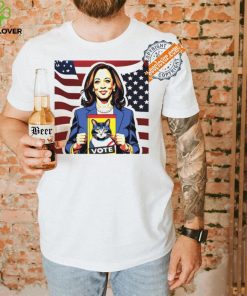 Kamala Harris Vote Childless Cat Ladies Shirt