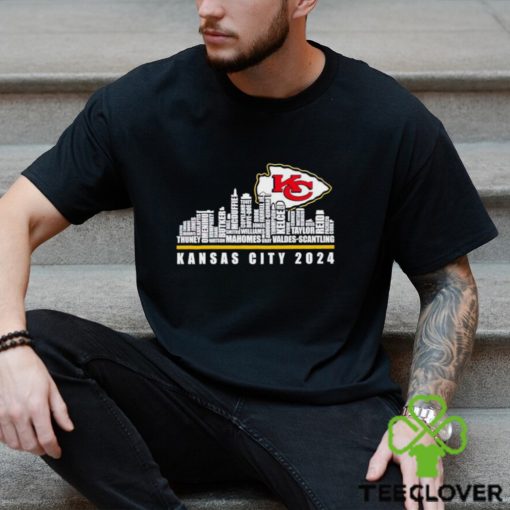 Kansas City 2024 skyline city hoodie, sweater, longsleeve, shirt v-neck, t-shirt