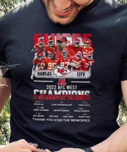 Kansas City Chiefs 2022 AFC West Champions Signatures Players Thank You For The Memories Shirt