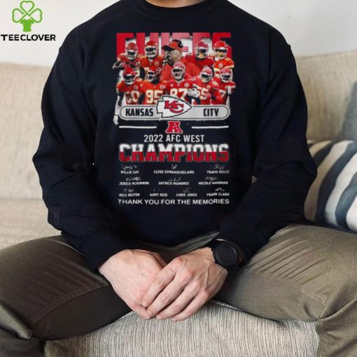 Kansas City Chiefs 2022 AFC West Champions Signatures Players Thank You For The Memories Shirt