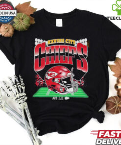 Kansas City Chiefs Arrowhead stadium helmet vintgae shirt