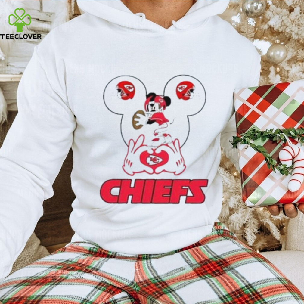 Kansas City Chiefs Football Mickey Mouse Disney Valentines Day Gift For Husband Couples Vintage Cute Kc Chiefs Shirt Kansas City Chiefs Football Mickey Mouse Disney Valentines Day Gift For Husband Couples Vintage Cute Kc Chiefs Shirt