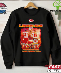 Kansas City Chiefs Legends Travis Kelce and Patrick Mahomes 2 Bros Chasing Their Fourth Title Signatures shirt